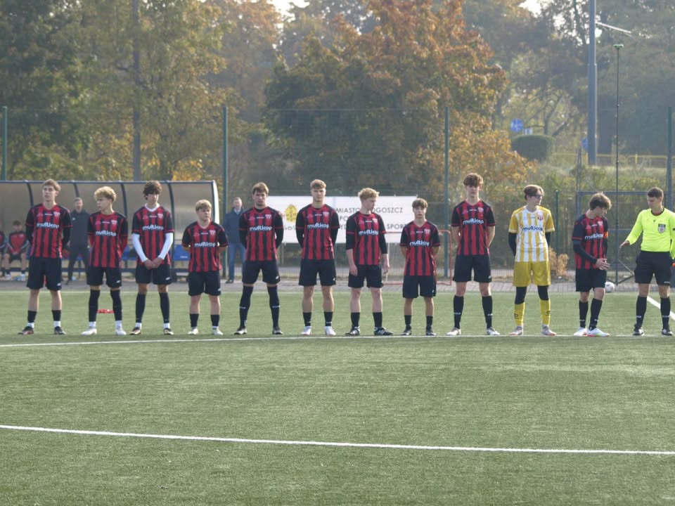 JUNIOR A1 MUKS Bydgoszcz - KP Polonia Bydgoszcz 4:0 Trener Patryk: To był bardzo dziwny…